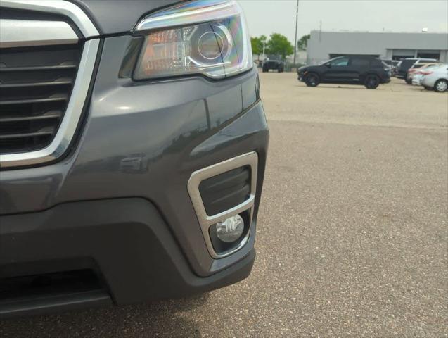 Photo of 2020 Magnetite Gray Metallic Subaru Forester