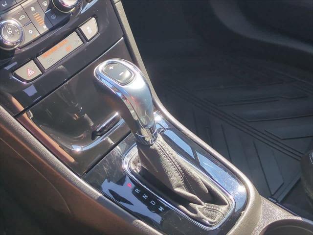 Photo of 2017 Quicksilver Metallic Buick Encore
