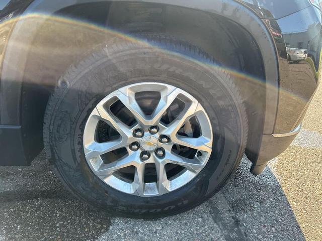 Photo of 2018 Sable Brown Metallic Chevrolet Traverse