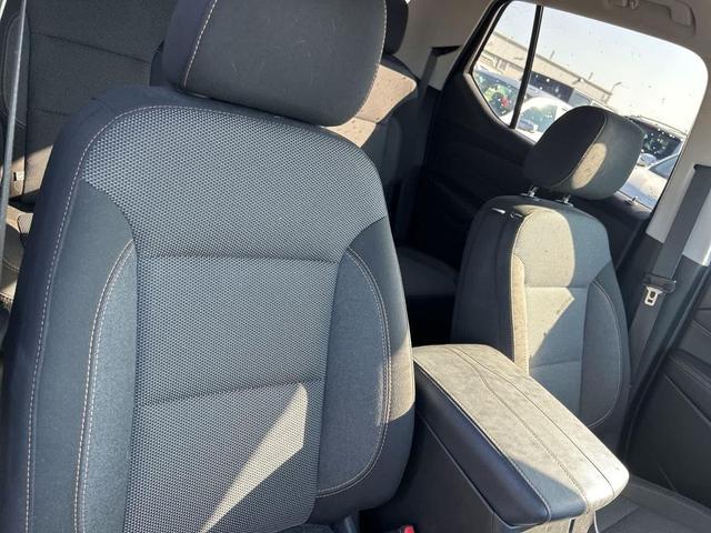 Photo of 2018 Sable Brown Metallic Chevrolet Traverse