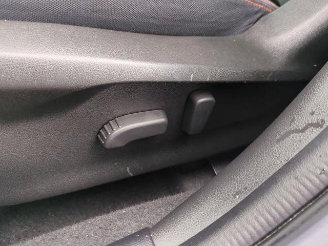 Photo of 2023 Ice Silver Metallic Subaru Crosstrek