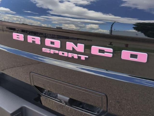 Photo of 2021 Shadow Black Ford Bronco Sport