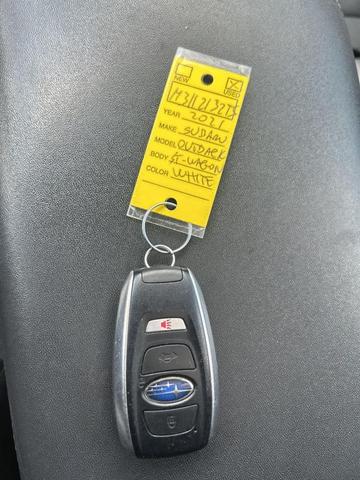 Photo of 2021 Crystal White Pearl Subaru Outback