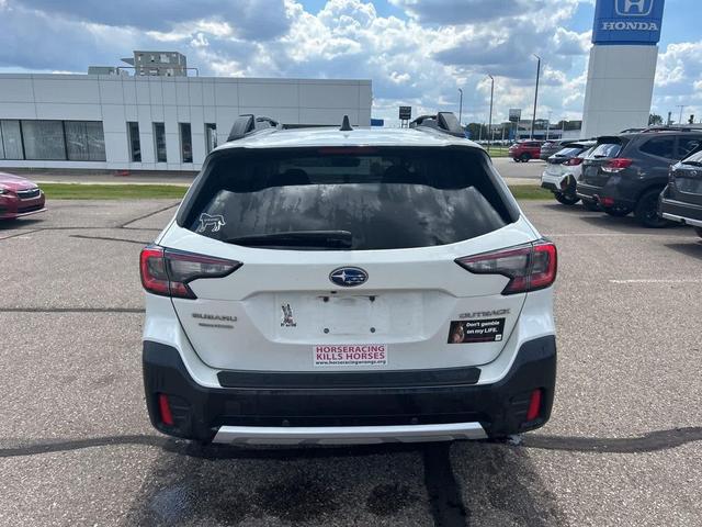 Photo of 2021 Crystal White Pearl Subaru Outback