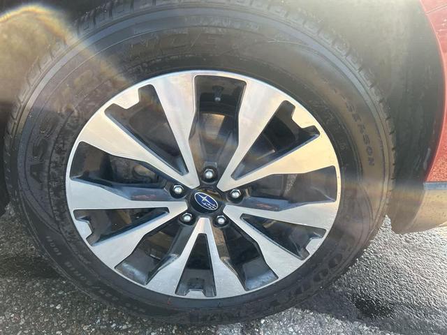 Photo of 2016 Venetian Red Pearl Subaru Outback