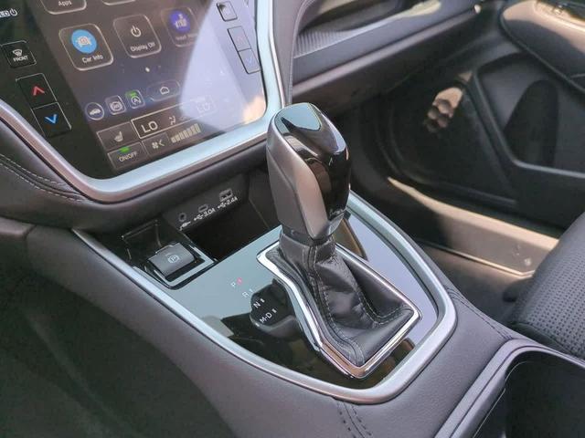 Photo of 2025 Crystal Black Silica Subaru Outback