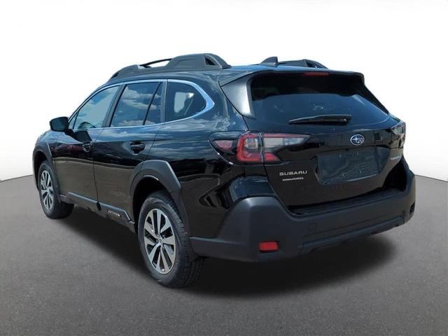 Photo of 2025 Crystal Black Silica Subaru Outback