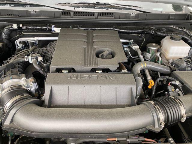 Photo of 2025 Glacier White Nissan Frontier