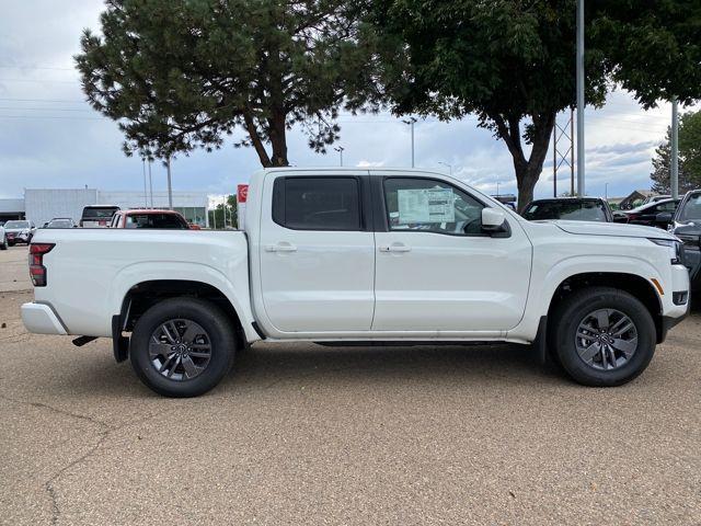 Photo of 2025 Glacier White Nissan Frontier