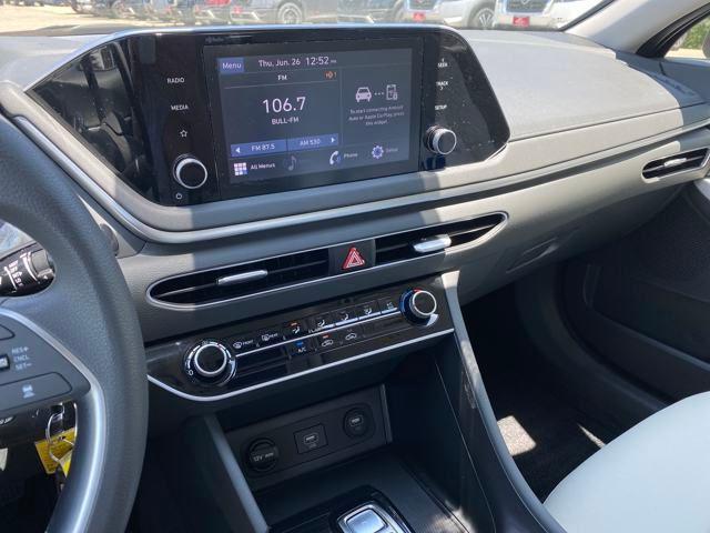 Photo of 2023 Onyx Black Hyundai SONATA