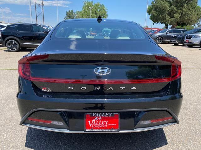 Photo of 2023 Onyx Black Hyundai SONATA