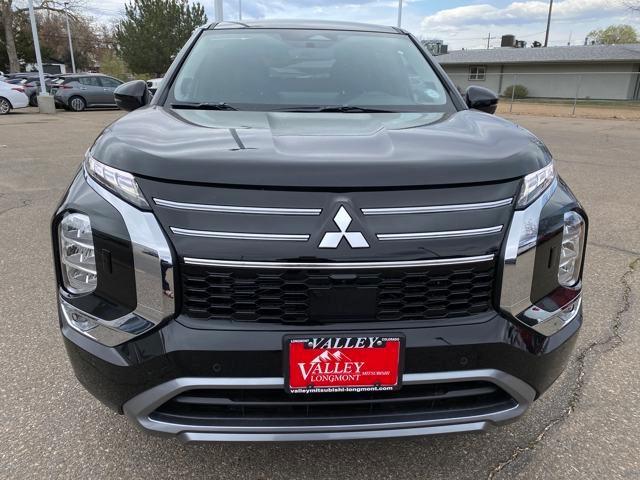 Photo of 2025  Mitsubishi Outlander