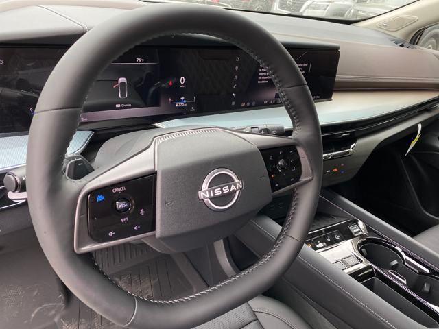 Photo of 2025 Everest White P Nissan Murano
