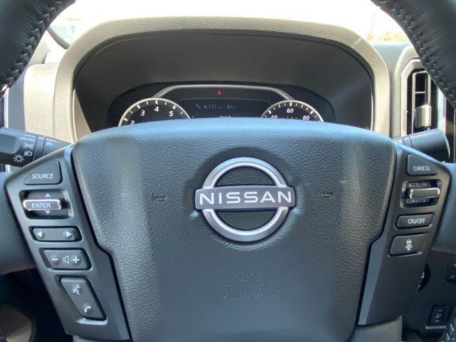 Photo of 2025 Glacier White Nissan Frontier