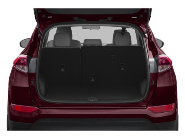 Photo of 2018 Molten Silver Hyundai TUCSON