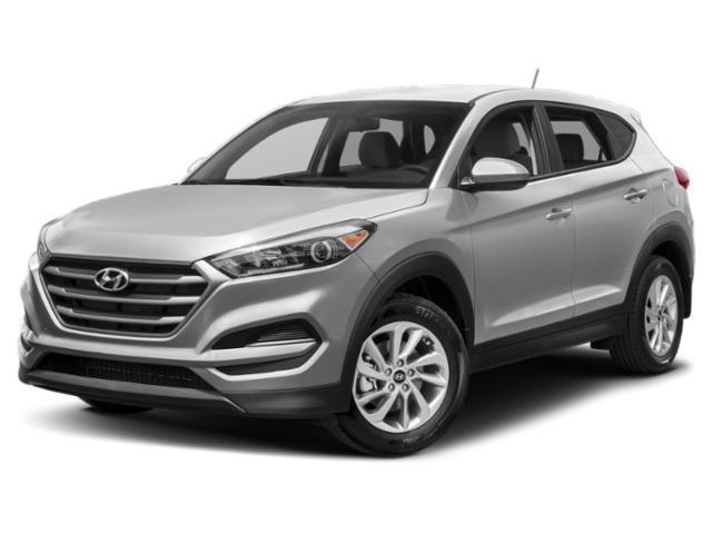 Photo of 2018 Molten Silver Hyundai TUCSON