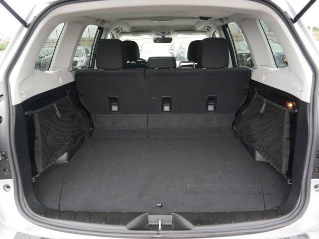Photo of 2018 Ice Silver Metallic Subaru Forester