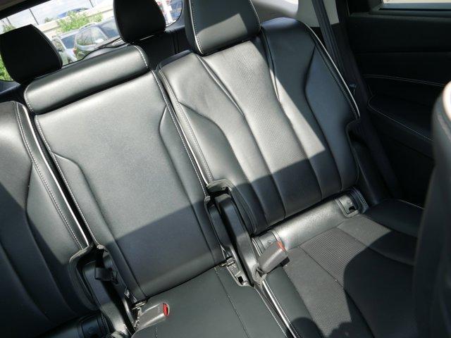 Photo of 2023 Majestic Black Pearl Acura MDX
