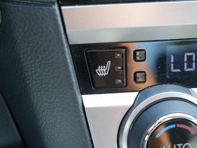Photo of 2017 Ice Silver Metallic Subaru Legacy