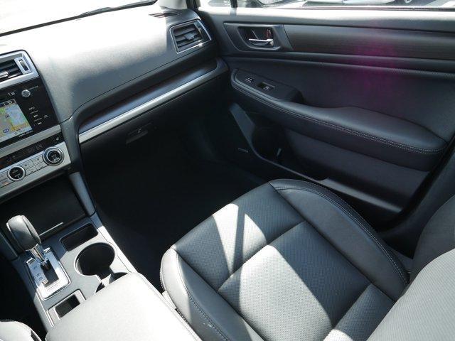 Photo of 2017 Ice Silver Metallic Subaru Legacy