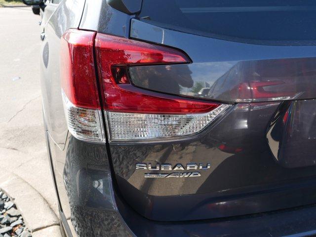 Photo of 2024 Magnetite Gray Metallic Subaru Forester