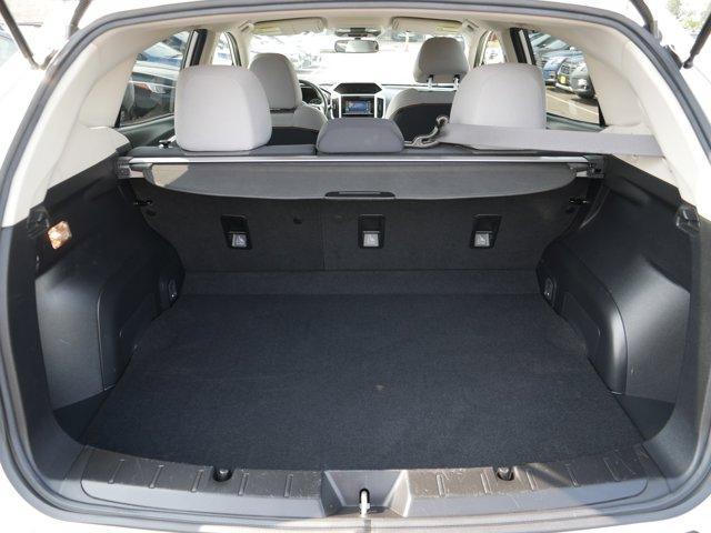 Photo of 2019 Crystal White Pearl Subaru Crosstrek