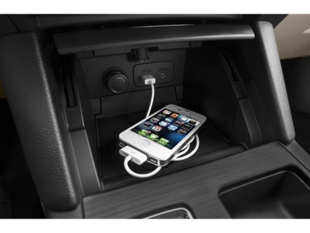 Photo of 2016 White Subaru Legacy