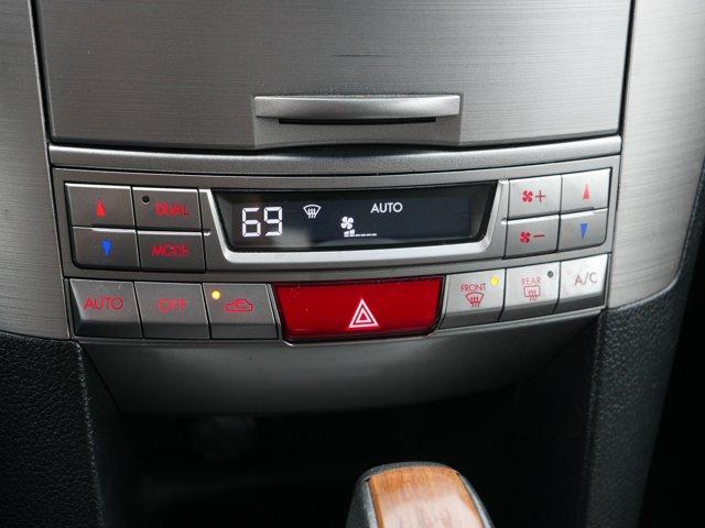 Photo of 2014 Venetian Red Pearl Subaru Outback