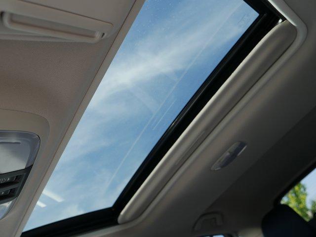 Photo of 2021 Crystal White Pearl Subaru Crosstrek Hybrid