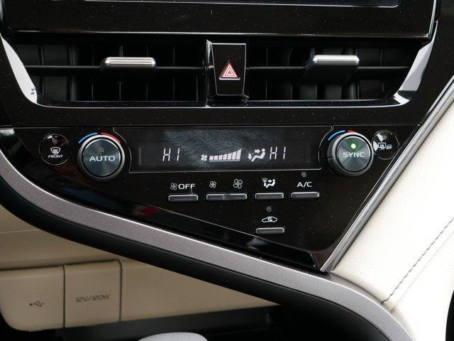 Photo of 2023 Midnight Black Metallic Toyota Camry Hybrid