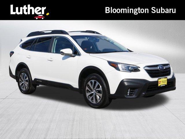 Photo of 2022 Crystal White Pearl Subaru Outback