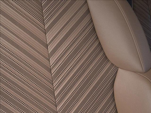 Photo of 2026 Vibrant White Tricoat Cadillac Escalade IQ