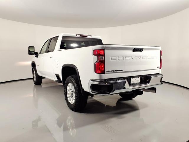 Photo of 2024 Summit White Chevrolet Silverado 2500