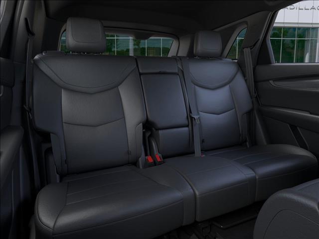 Photo of 2025 Crystal White Tricoat Cadillac XT5