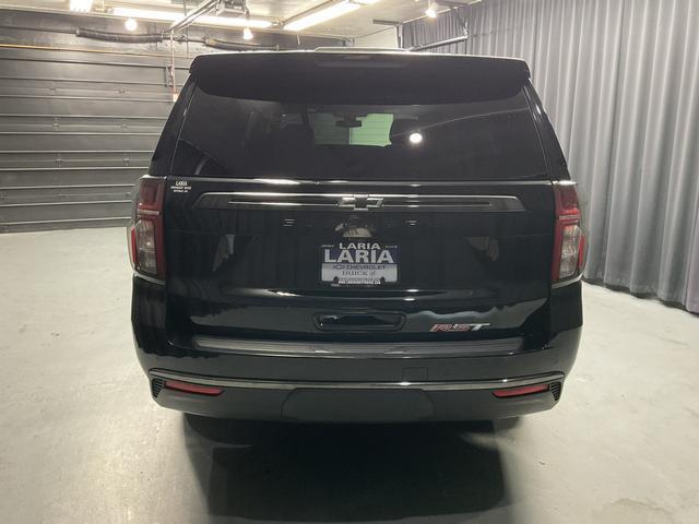 Photo of 2022 Black Chevrolet Suburban