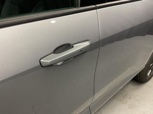 Photo of 2026 Sterling Gray Metallic Chevrolet Traverse