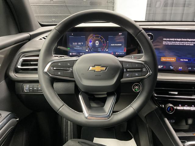 Photo of 2026 Sterling Gray Metallic Chevrolet Traverse