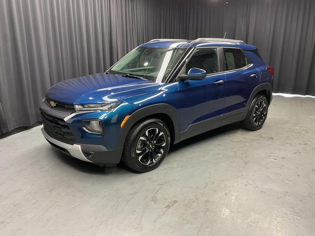 Photo of 2021 Pacific Blue Metallic Chevrolet Trailblazer