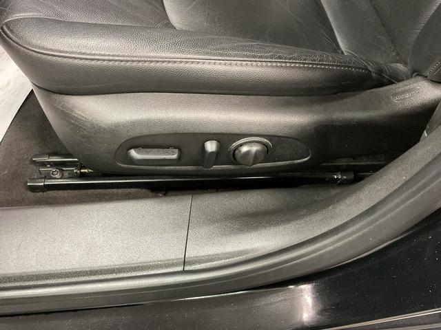 Photo of 2018 Mosaic Black Metallic Chevrolet Malibu