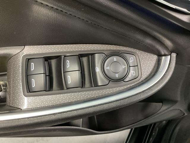 Photo of 2018 Mosaic Black Metallic Chevrolet Malibu