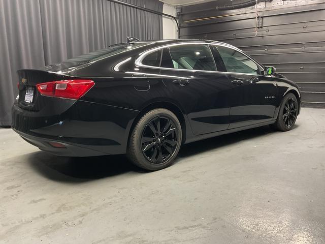 Photo of 2018 Mosaic Black Metallic Chevrolet Malibu
