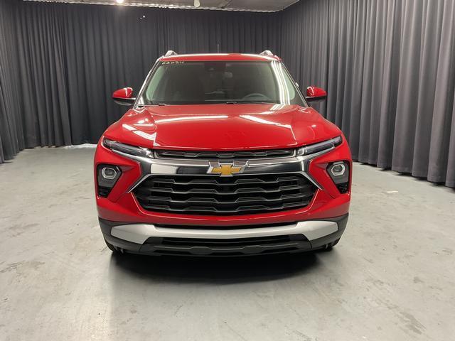 Photo of 2026 Red Chevrolet Trailblazer