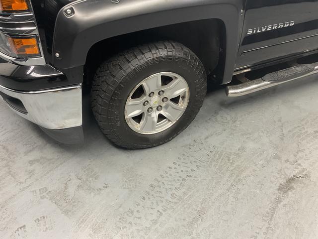 Photo of 2015 Black Chevrolet Silverado 1500
