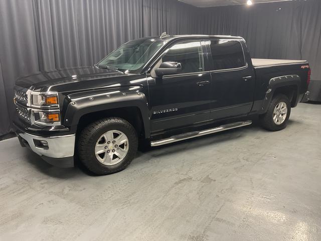 Photo of 2015 Black Chevrolet Silverado 1500