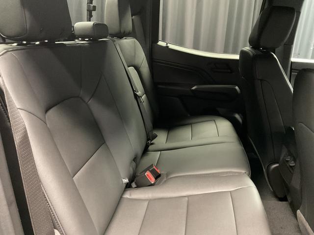Photo of 2026 Sterling Gray Metallic Chevrolet Colorado