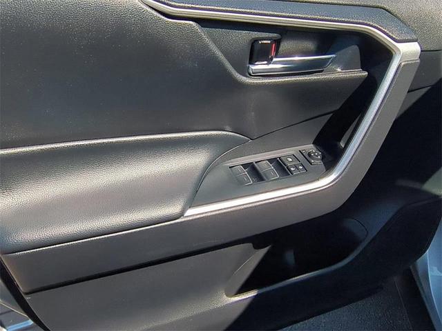 Photo of 2022 Midnight Black Metallic Toyota RAV4