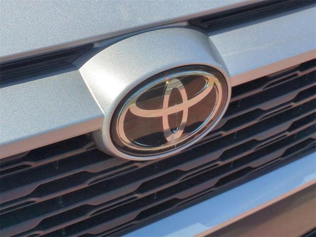 Photo of 2022 Midnight Black Metallic Toyota RAV4