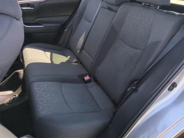 Photo of 2022 Midnight Black Metallic Toyota RAV4