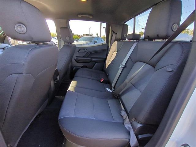 Photo of 2025 Summit White Chevrolet Colorado