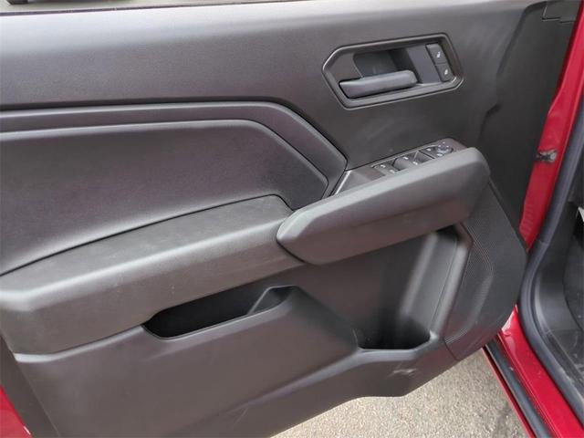 Photo of 2025 Radiant Red Chevrolet Colorado